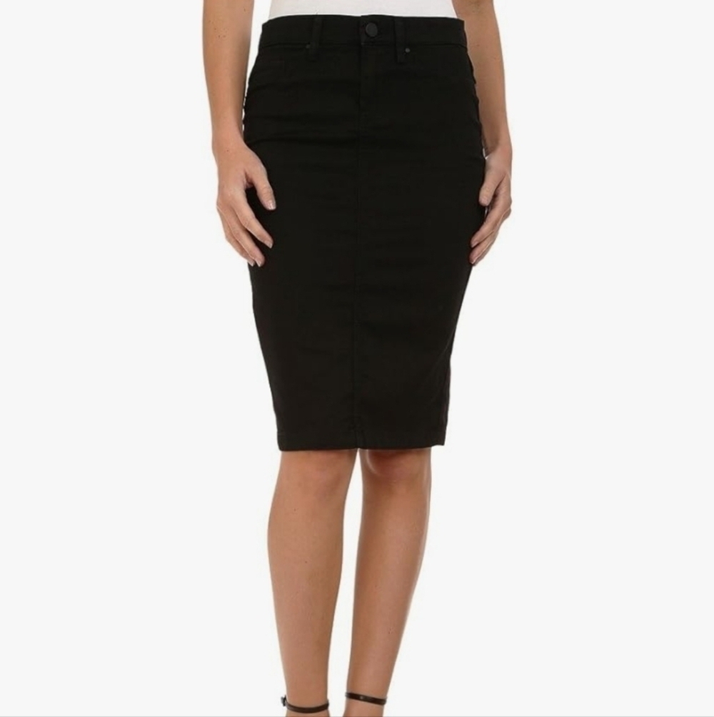 Blank NYC Black Pencil Skirt Size 26 NWT
